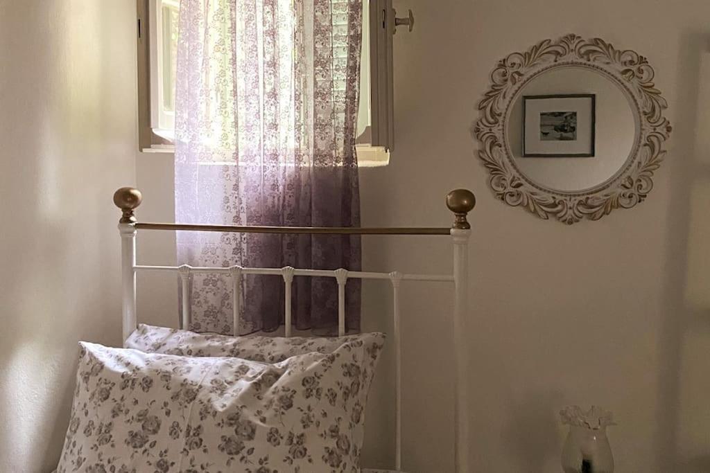 فيلا Siora Nina Charming Stone House Near Agios Gordios Sinarádes المظهر الخارجي الصورة